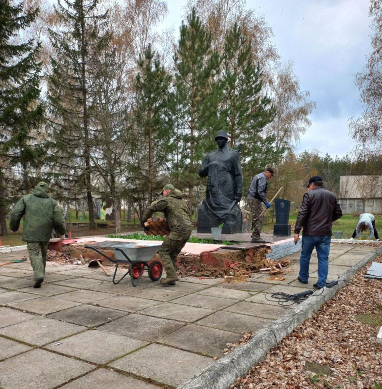 Субботник в Булавиновке: Наводим красоту вместе! Субботник в Булавиновке: Наводим красоту вместе!