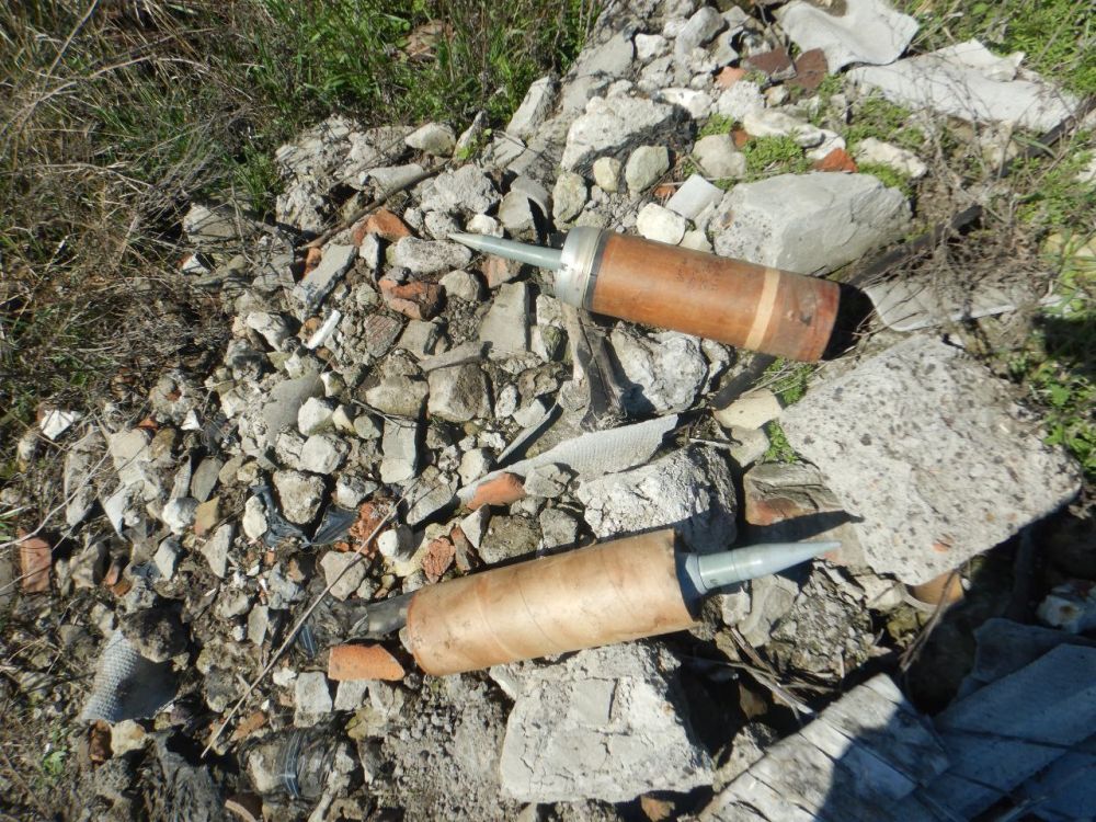 5 схронов с боеприпасами обнаружено в Славяносербском округе 5 схронов с боеприпасами обнаружено в Славяносербском округе