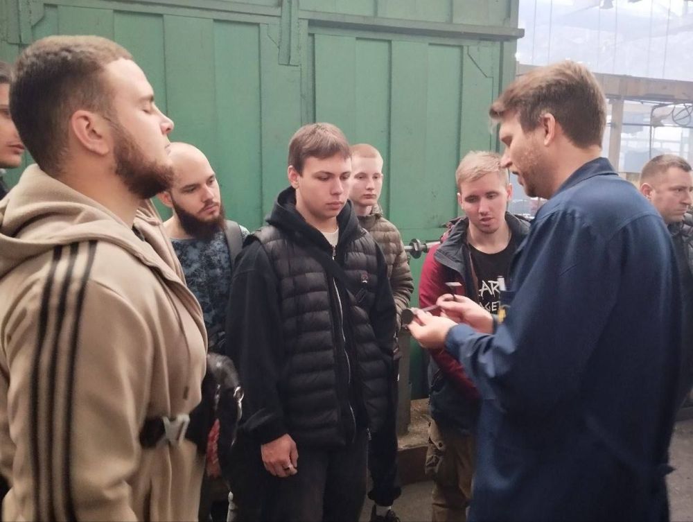 Константин Бутримов: Машиностроительные компании приглашают студентов на ознакомительные визиты в рамках проекта «Неделя без турникетов» Константин Бутримов: Машиностроительные компании приглашают студентов на ознакомительные визиты в рамках проекта «Неделя без турникетов»