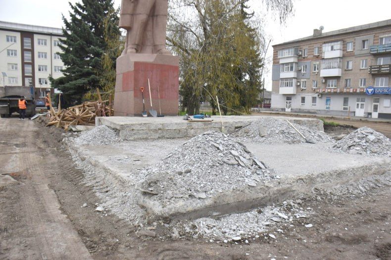 Освещение, озеленение, фотозона: центр Свердловска скоро преобразится Освещение, озеленение, фотозона: центр Свердловска скоро преобразится