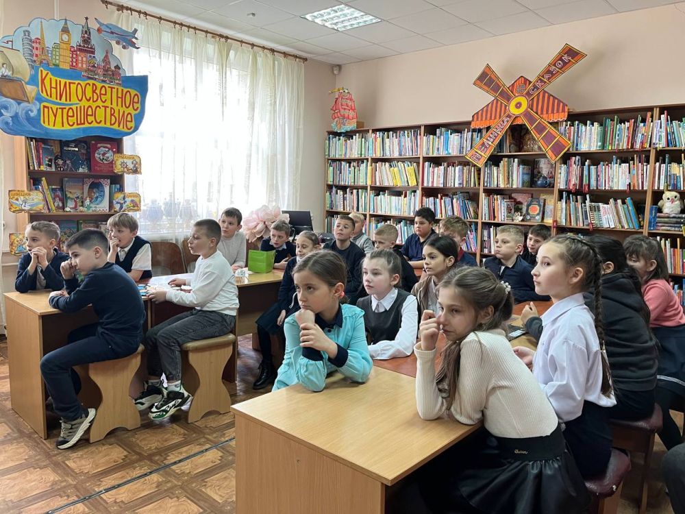 «И я тоже полечу!» - тематическое мероприятие с таким названием состоялось в Луганской детской библиотеке «И я тоже полечу!» - тематическое мероприятие с таким названием состоялось в Луганской детской библиотеке