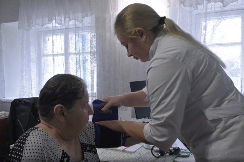 Красноярские медики провели выездной приём в пгт Бирюково Красноярские медики провели выездной приём в пгт Бирюково