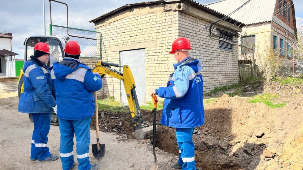 Альберт Зинченко: В Станично-Луганском округе продолжается модернизация энергосистемы! Альберт Зинченко: В Станично-Луганском округе продолжается модернизация энергосистемы!
