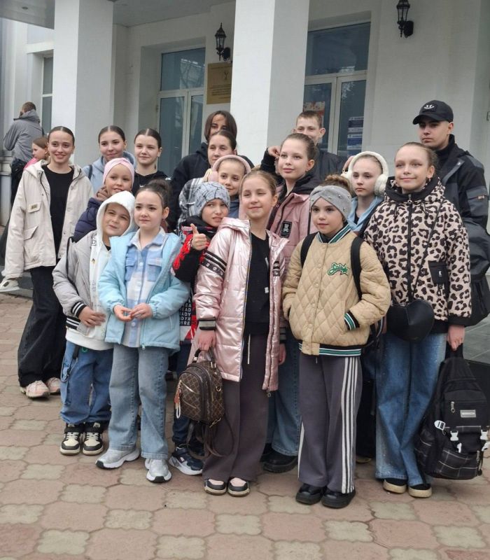 Народный ансамбль бального танца «Импульс» Центра культуры города Алчевска стал участником и призером Всероссийского Арт-конкурса «Вдохновение» в г. Луганске Народный ансамбль бального танца «Импульс» Центра культуры города Алчевска стал участником и призером Всероссийского Арт-конкурса «Вдохновение» в г. Луганске