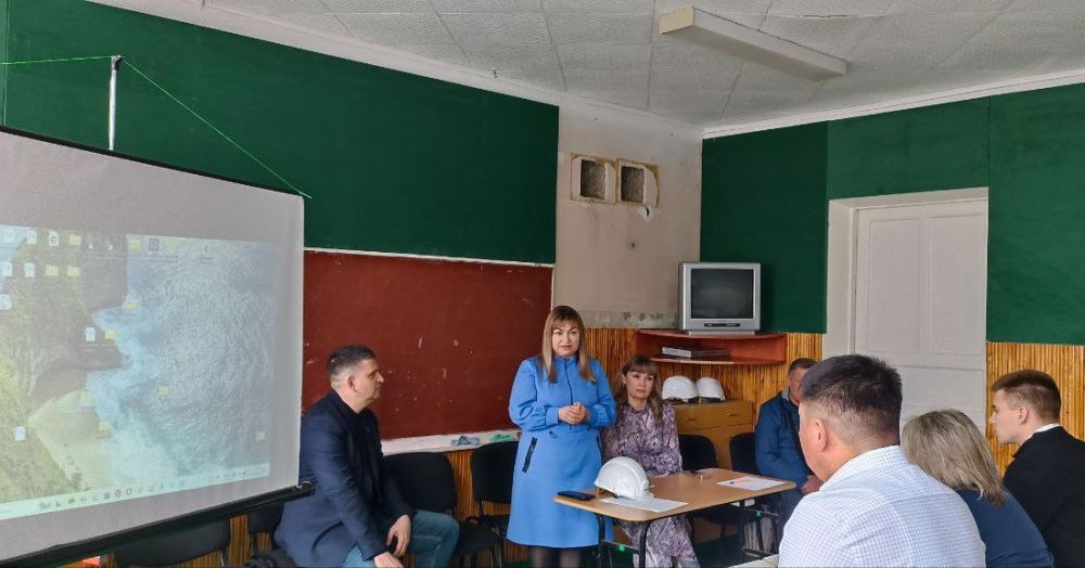 Капремонт антрацитовской школы №3 проведут в этом году Капремонт антрацитовской школы №3 проведут в этом году