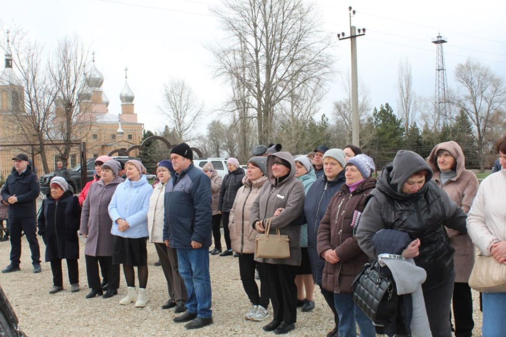 По народной программе в селе Зелековка открыли фельдшерско-акушерский пункт По народной программе в селе Зелековка открыли фельдшерско-акушерский пункт