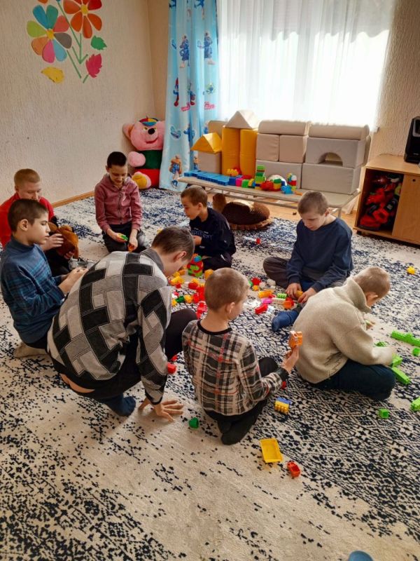 Специалистами отдела по вопросам опеки, попечительства и патронажа проведена плановая проверка в отношении детей-сироти детей, оставшихся без попечения родителей, с целью осуществления контроля за условиями жизни и... Специалистами отдела по вопросам опеки, попечительства и патронажа проведена плановая проверка в отношении детей-сироти детей, оставшихся без попечения родителей, с целью осуществления контроля за условиями жизни и...