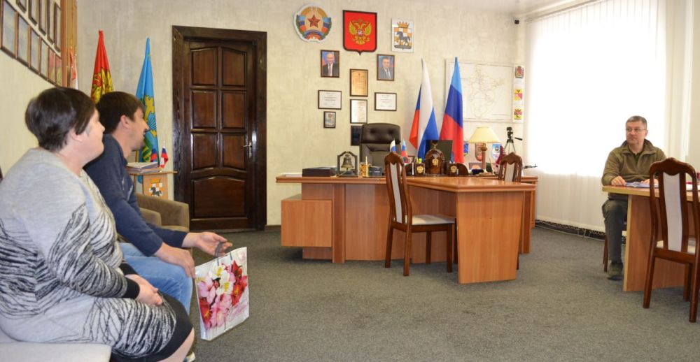 В прямом диалоге с жителями округа В прямом диалоге с жителями округа