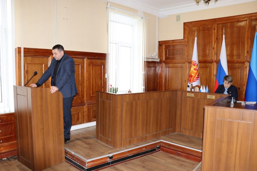 Сегодня состоялось совместное заседание трех постоянных комиссий Совета городского округа города Северодонецка: по правовой политике и связям с общественностью, по бюджетной, финансовой, налоговой и имущественной политике... Сегодня состоялось совместное заседание трех постоянных комиссий Совета городского округа города Северодонецка: по правовой политике и связям с общественностью, по бюджетной, финансовой, налоговой и имущественной политике...