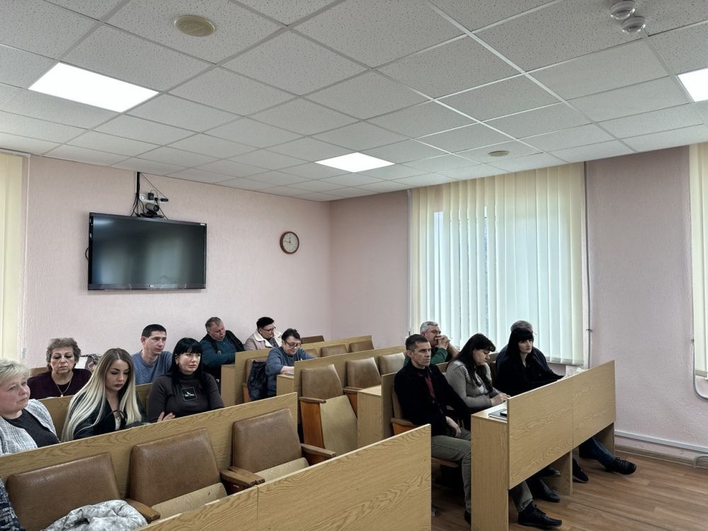 Сегодня Глава городского округа провёл заседание комиссии по вопросам техногенно-экологической безопасности и чрезвычайных ситуаций Сегодня Глава городского округа провёл заседание комиссии по вопросам техногенно-экологической безопасности и чрезвычайных ситуаций