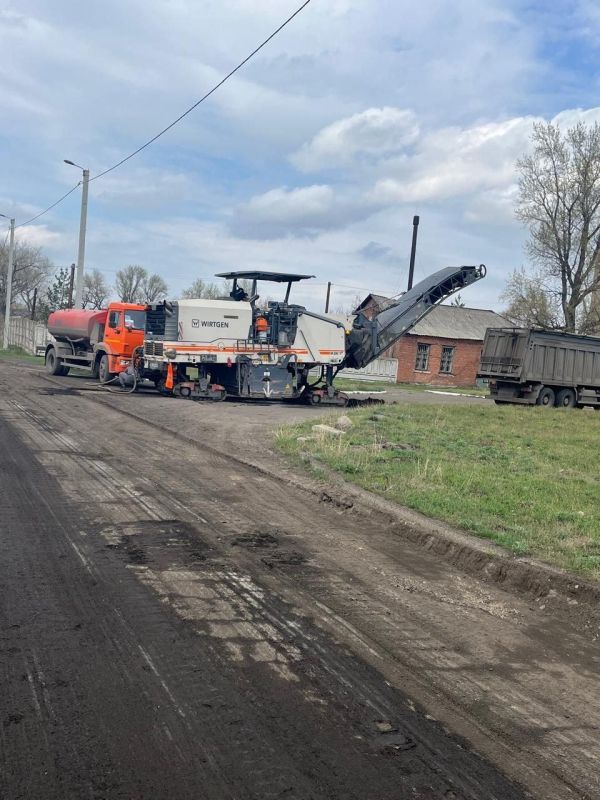 Готовность дороги на улице Пионерской в Станице Луганской составляет уже 20% Готовность дороги на улице Пионерской в Станице Луганской составляет уже 20%