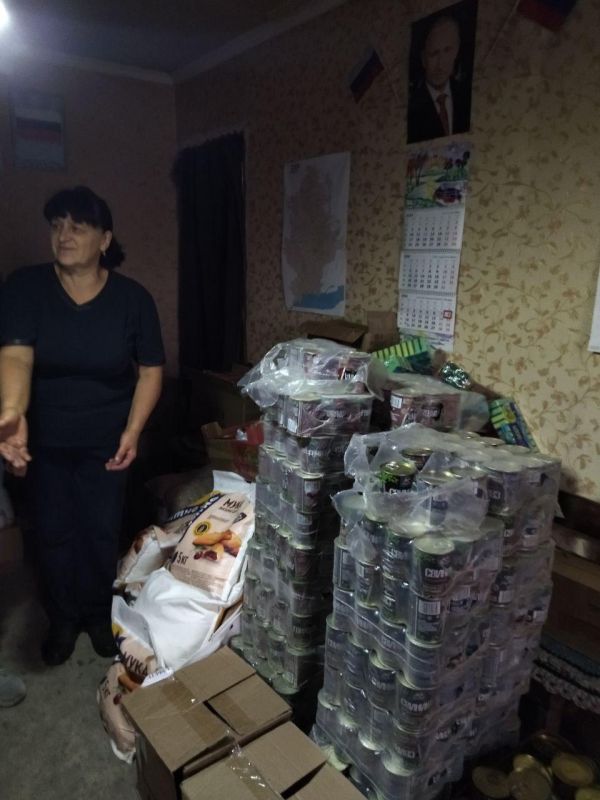 Тульские волонтеры привезли подарки жителям поселка Тошковка Тульские волонтеры привезли подарки жителям поселка Тошковка