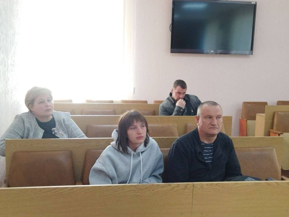 Андрей Рубанцов: Сегодня провел встречу с семьями военнослужащих, погибших, выполняя свой долг в зоне специальной военной операции, что особенно актуально в Год защитника Отечества Андрей Рубанцов: Сегодня провел встречу с семьями военнослужащих, погибших, выполняя свой долг в зоне специальной военной операции, что особенно актуально в Год защитника Отечества