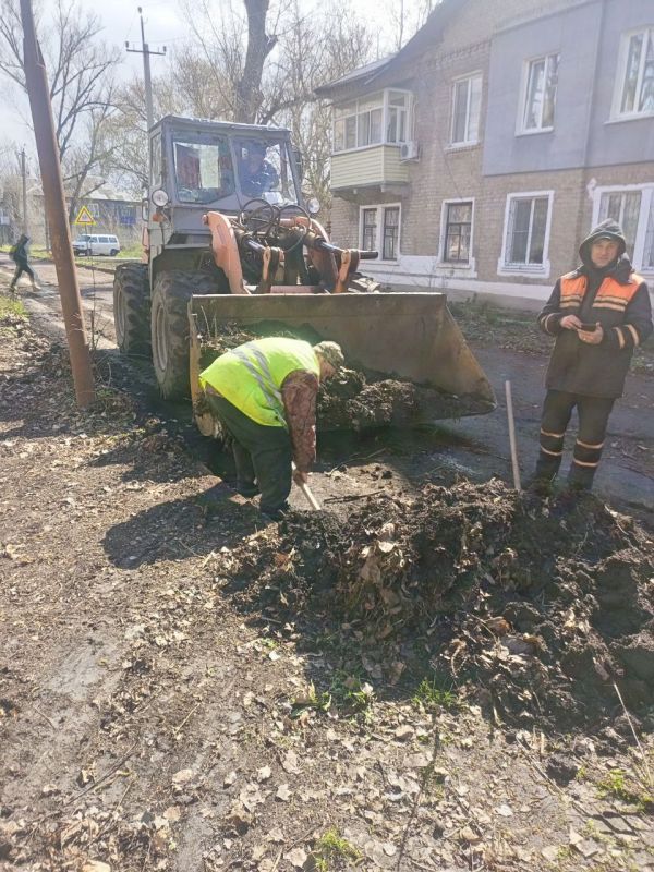 Сергей Козенко: В Краснодонском муниципальном округе активно продолжаются работы по благоустройству территории Сергей Козенко: В Краснодонском муниципальном округе активно продолжаются работы по благоустройству территории