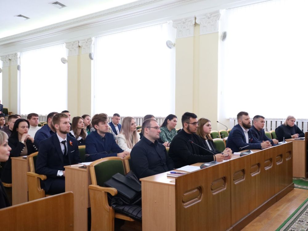 Владимир Чернев: Состоялось заседание Молодежного парламента Луганской Народной Республики Владимир Чернев: Состоялось заседание Молодежного парламента Луганской Народной Республики