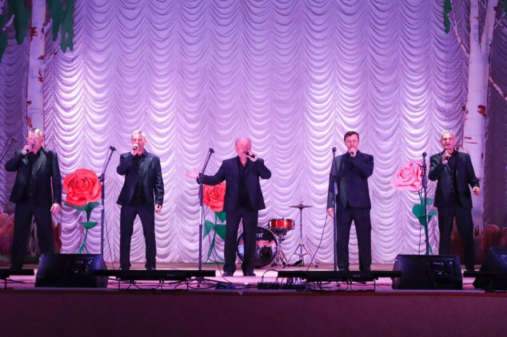 11. 04.2025 г в Беловодском районном доме культуры успешно подтвердили почетное звание " народный" творческие коллективы: народные самодельные вокальные ансамбли "Степивчанка" (руководитель Татьяна Винник) и "Козаченьки" (... 11. 04.2025 г в Беловодском районном доме культуры успешно подтвердили почетное звание " народный" творческие коллективы: народные самодельные вокальные ансамбли "Степивчанка" (руководитель Татьяна Винник) и "Козаченьки" (...