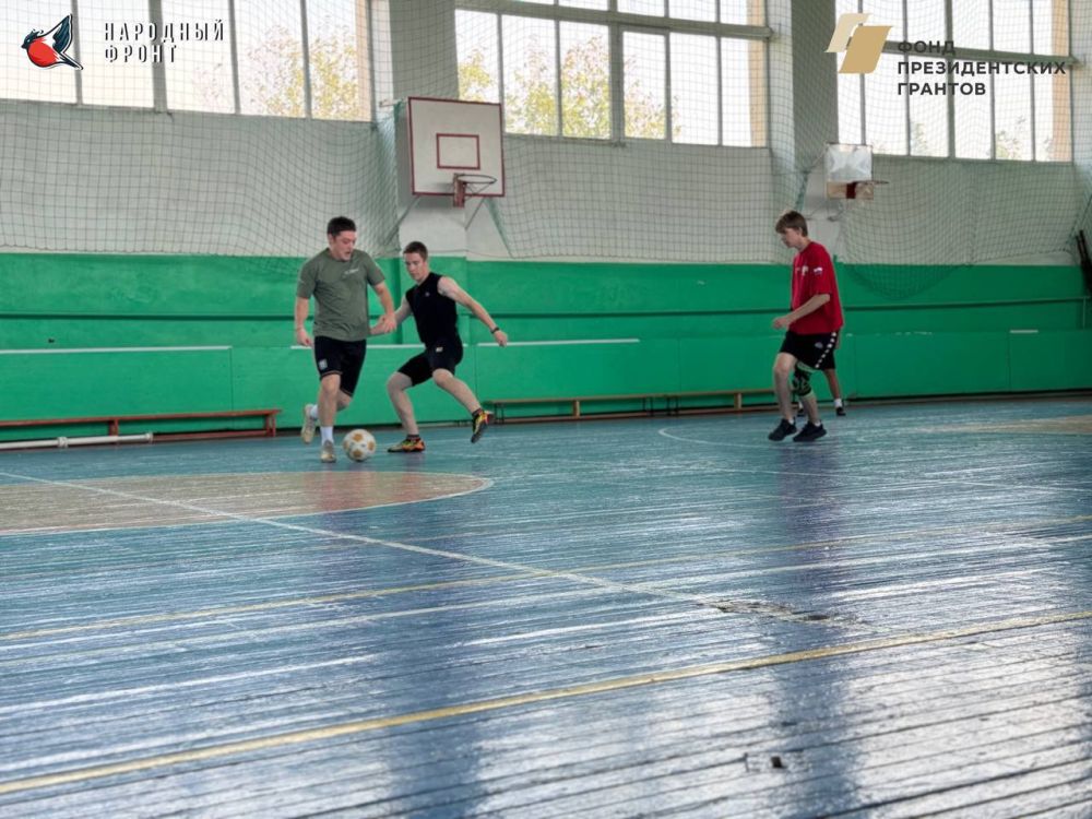 Молодёжка НФ зарядилась энергией на футбольном поле! Молодёжка НФ зарядилась энергией на футбольном поле!