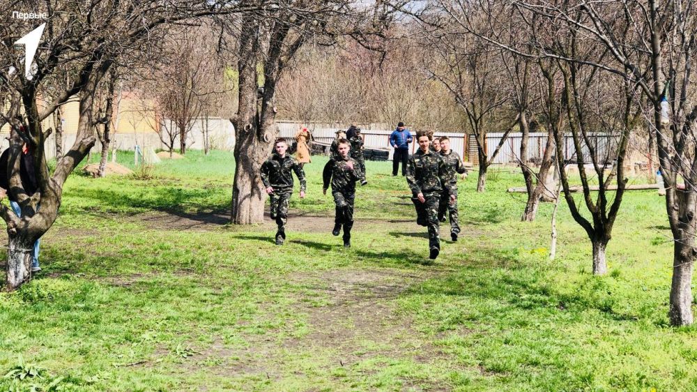 Андрей Рубанцов: В Ровеньках завершился муниципальный этап Всероссийской военно-патриотической игры «Зарница 2.0» в старшей возрастной категории Андрей Рубанцов: В Ровеньках завершился муниципальный этап Всероссийской военно-патриотической игры «Зарница 2.0» в старшей возрастной категории