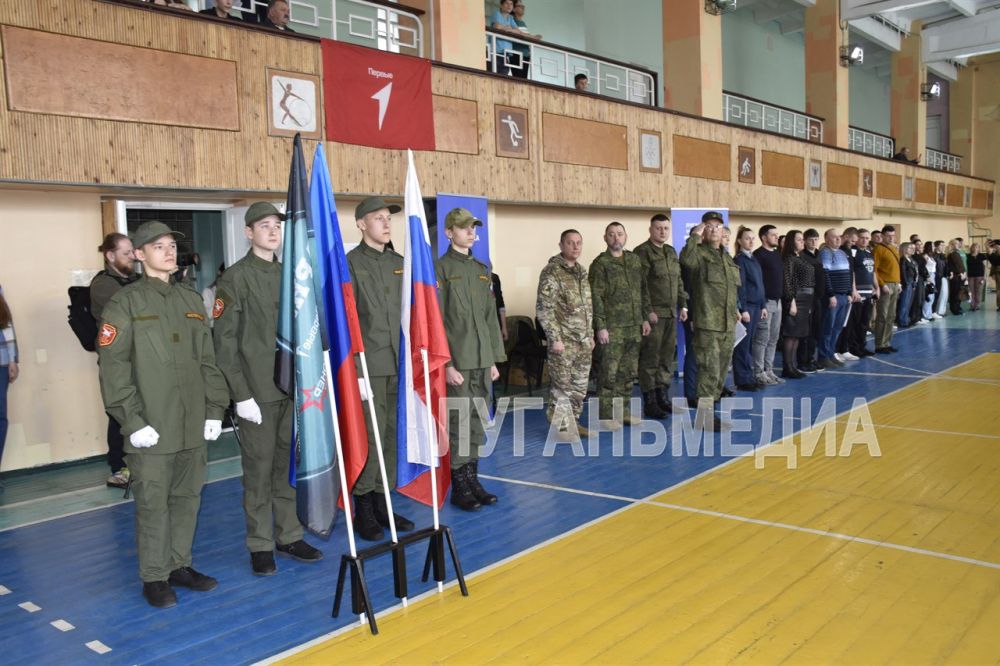 В Антрацитовском муниципальном округе на базе спортивного комплекса прошел II этап Всероссийской военно-патриотической игры «Зарница», объединивший более 200 учащихся из 21 общеобразовательного учреждения муниципалитета В Антрацитовском муниципальном округе на базе спортивного комплекса прошел II этап Всероссийской военно-патриотической игры «Зарница», объединивший более 200 учащихся из 21 общеобразовательного учреждения муниципалитета