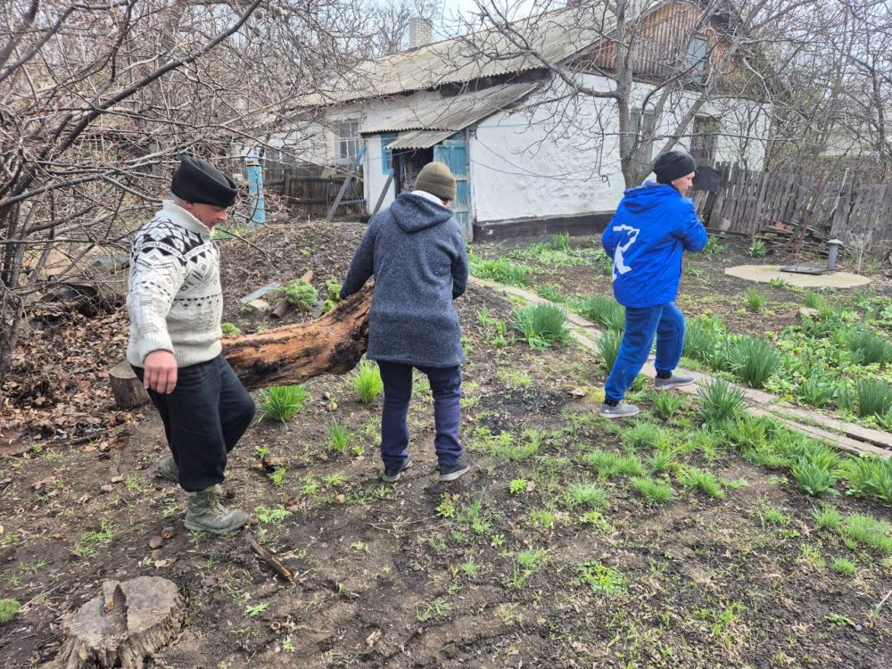 Эстафета добрых дел «Весна – пора наводить порядки» не теряет своей актуальности в пгт Дзержинский Эстафета добрых дел «Весна – пора наводить порядки» не теряет своей актуальности в пгт Дзержинский