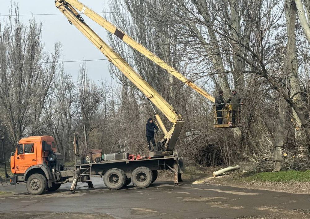 Красный Луч продолжает принимать участие в акции «Чистая Республика - 2025» Красный Луч продолжает принимать участие в акции «Чистая Республика - 2025»