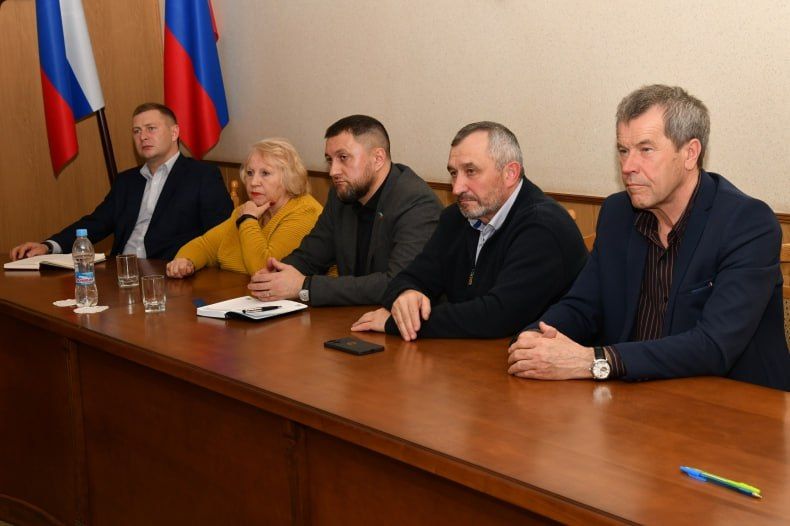 Состоялось совместное заседание постоянных комиссий Совета депутатов Состоялось совместное заседание постоянных комиссий Совета депутатов