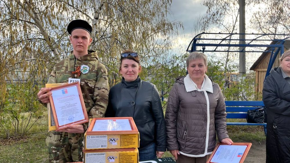 Альберт Зинченко: Сегодня, в завершение первого дня военно-патриотической игры «Зарница 2.0», по моему поручению заместитель Главы Станично-Луганского муниципального округа Анна Кулиш объявила результаты конкурса... Альберт Зинченко: Сегодня, в завершение первого дня военно-патриотической игры «Зарница 2.0», по моему поручению заместитель Главы Станично-Луганского муниципального округа Анна Кулиш объявила результаты конкурса...
