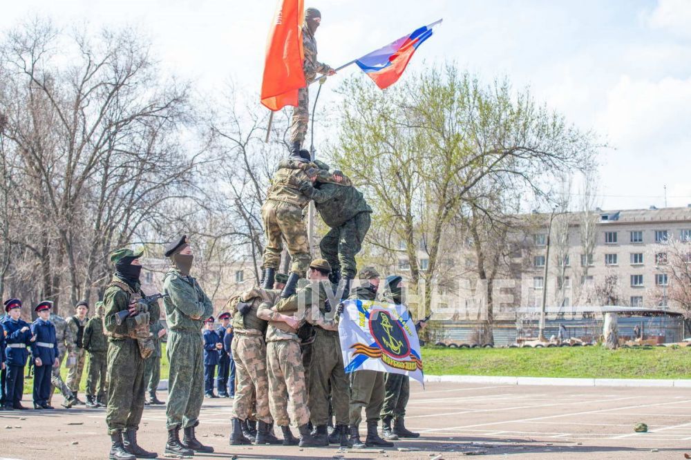 В Республиканском казачьем кадетском корпусе имени маршала авиации Александра Ефимова прошел день открытых дверей для будущих кадетов и их родителей В Республиканском казачьем кадетском корпусе имени маршала авиации Александра Ефимова прошел день открытых дверей для будущих кадетов и их родителей