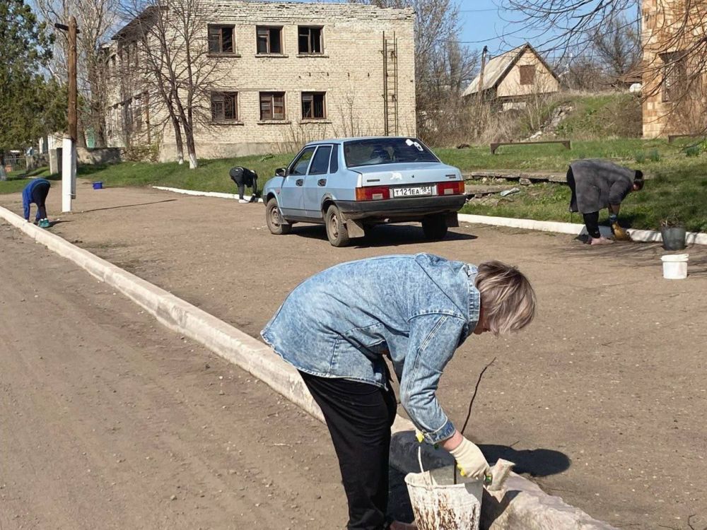 Сергей Колягин: В населённых пунктах, входящих в состав нашего городского округа, вчера также состоялись мероприятия по благоустройству территорий в рамках акции «Чистая Республика-2025» Сергей Колягин: В населённых пунктах, входящих в состав нашего городского округа, вчера также состоялись мероприятия по благоустройству территорий в рамках акции «Чистая Республика-2025»