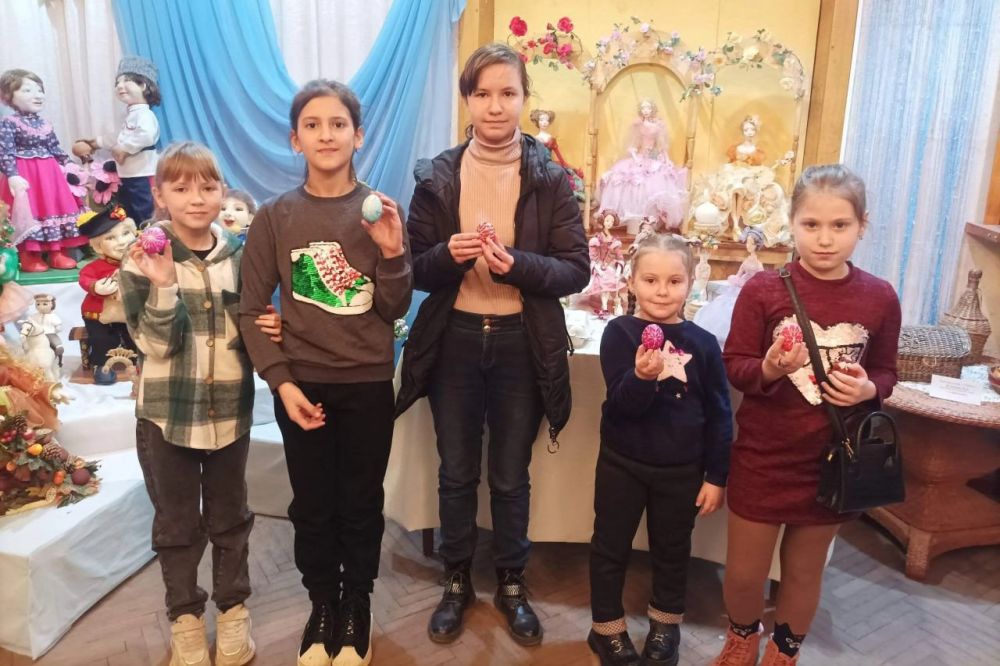 Во ДК им. Свердлова состоялась «Пасхальная выставка» Во ДК им. Свердлова состоялась «Пасхальная выставка»