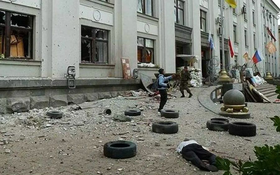 В День памяти жертв украинской агрессии Архивная служба ЛНР публикует кадры преступлений украинских националистов против народа Донбасса В День памяти жертв украинской агрессии Архивная служба ЛНР публикует кадры преступлений украинских националистов против народа Донбасса