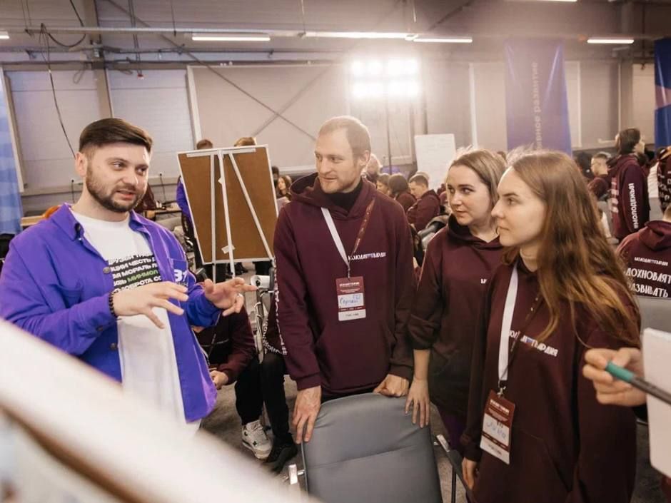 Василий Носков: Пришло время сказать спасибо Луганской Народной Республике за прекрасные три года совместной жизни Василий Носков: Пришло время сказать спасибо Луганской Народной Республике за прекрасные три года совместной жизни