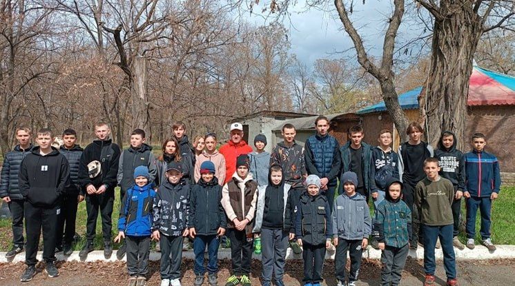 В поселке Краснодон состоялся легкоатлетический забег для молодежи В поселке Краснодон состоялся легкоатлетический забег для молодежи