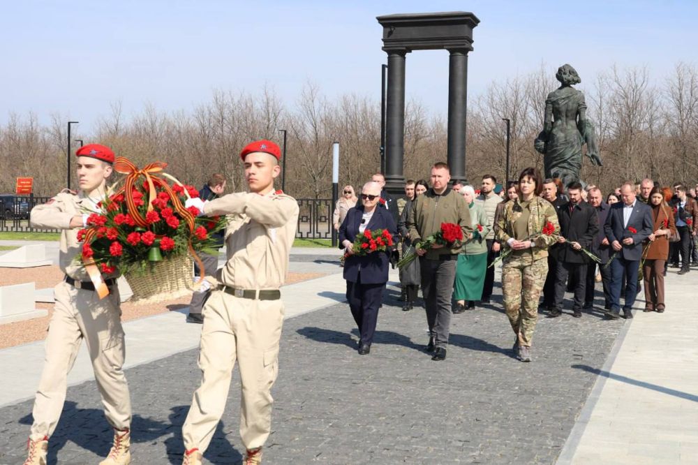 Светлана Гизай: И не утихнет боль от той потери и сердце не забудет никогда! Светлана Гизай: И не утихнет боль от той потери и сердце не забудет никогда!