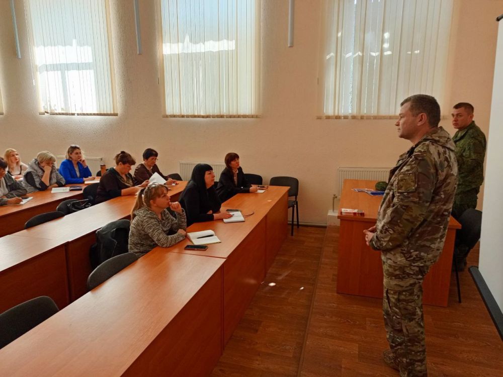 Служение Отечеству: новые возможности для выпускников образовательных учреждений Служение Отечеству: новые возможности для выпускников образовательных учреждений