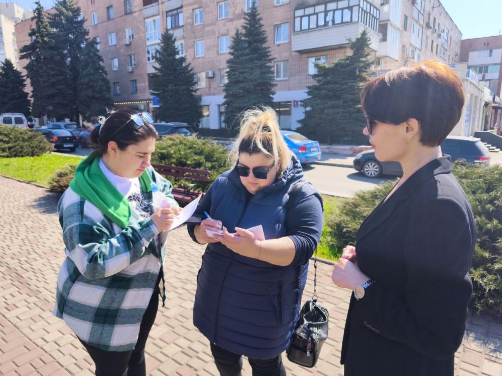 Сергей Козенко: Жители Краснодона активно включились в процесс сбора предложений по мероприятиям и функциональному наполнению проекта «Благоустройство Краснодонского парка культуры и отдыха имени «Молодой гвардии» Сергей Козенко: Жители Краснодона активно включились в процесс сбора предложений по мероприятиям и функциональному наполнению проекта «Благоустройство Краснодонского парка культуры и отдыха имени «Молодой гвардии»