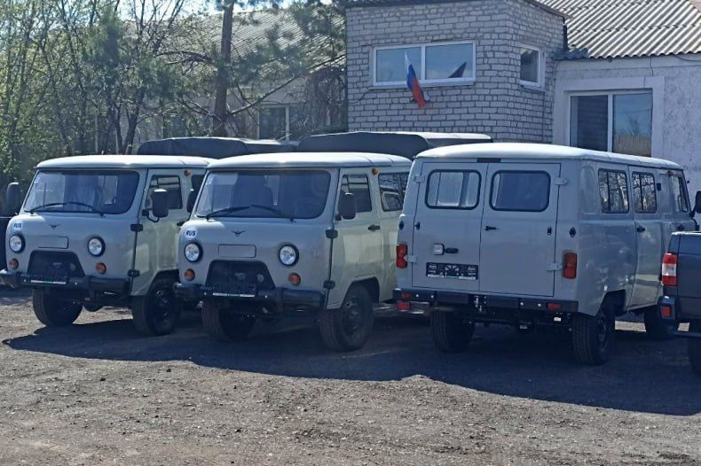 Для военнослужащих в зоне СВО из Красноярского края доставлена очередная партия автомобилей повышенной проходимости Для военнослужащих в зоне СВО из Красноярского края доставлена очередная партия автомобилей повышенной проходимости