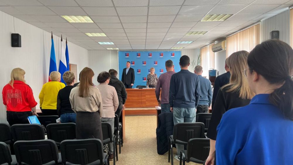 15.04.2025 г. в Станице Луганской было проведено XXXII заседание сессии I созыва Совета депутатов Станично-Луганского муниципального округа Луганской Народной Республики 15.04.2025 г. в Станице Луганской было проведено XXXII заседание сессии I созыва Совета депутатов Станично-Луганского муниципального округа Луганской Народной Республики