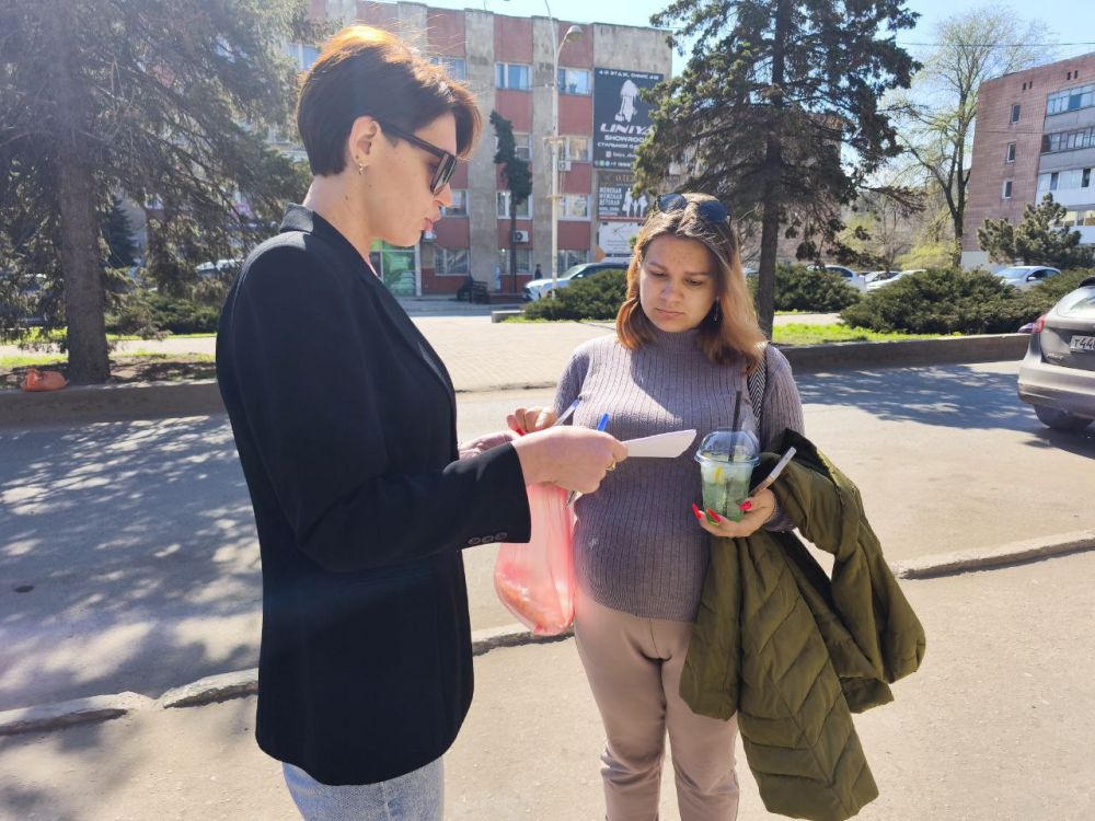 Сергей Козенко: Жители Краснодона активно включились в процесс сбора предложений по мероприятиям и функциональному наполнению проекта «Благоустройство Краснодонского парка культуры и отдыха имени «Молодой гвардии» Сергей Козенко: Жители Краснодона активно включились в процесс сбора предложений по мероприятиям и функциональному наполнению проекта «Благоустройство Краснодонского парка культуры и отдыха имени «Молодой гвардии»