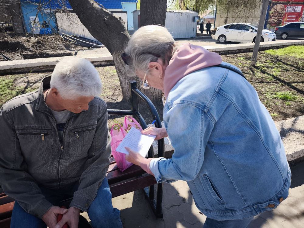 Сергей Козенко: Жители Краснодона активно включились в процесс сбора предложений по мероприятиям и функциональному наполнению проекта «Благоустройство Краснодонского парка культуры и отдыха имени «Молодой гвардии» Сергей Козенко: Жители Краснодона активно включились в процесс сбора предложений по мероприятиям и функциональному наполнению проекта «Благоустройство Краснодонского парка культуры и отдыха имени «Молодой гвардии»