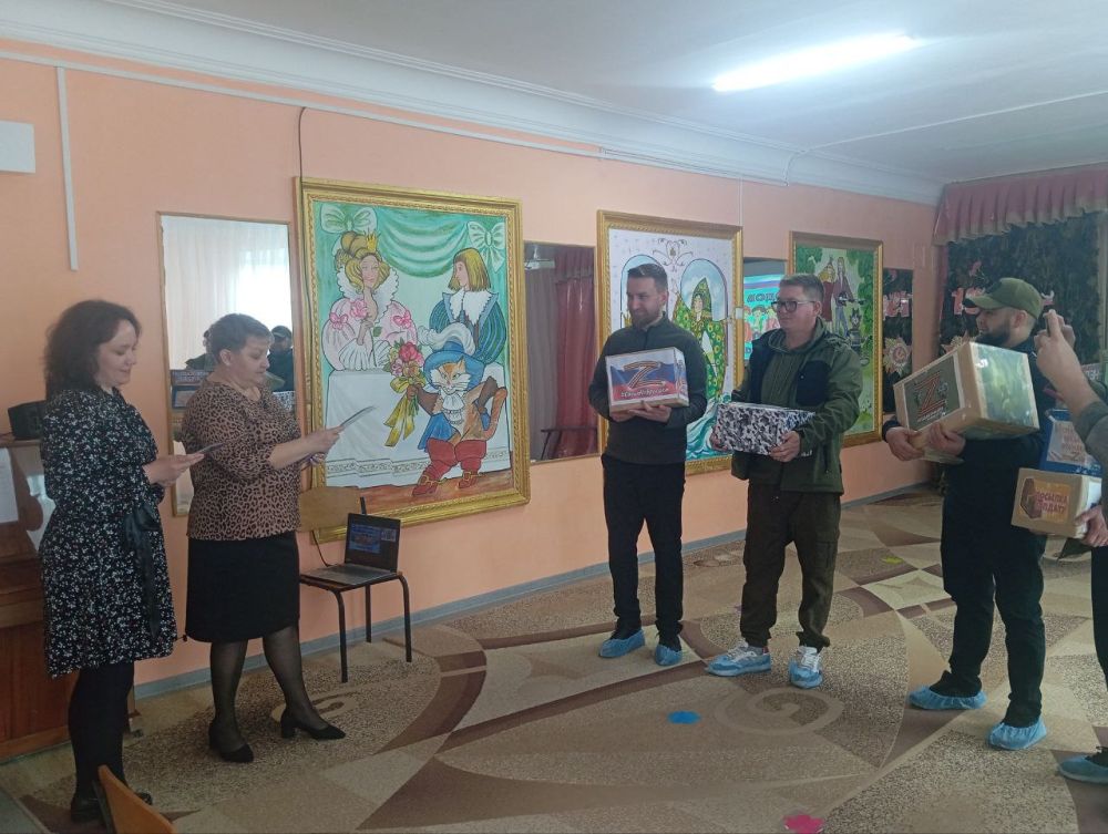 «В ГБДОУ ЛНР "Краснолучский ясли-сад № 2"Барвинок" состоялась важная встреча с представителями региона-шефа «В ГБДОУ ЛНР "Краснолучский ясли-сад № 2"Барвинок" состоялась важная встреча с представителями региона-шефа