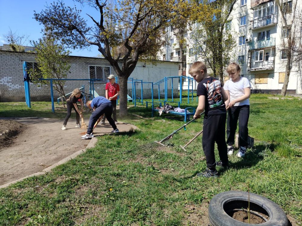 Спортсмены за чистоту — вместе создаём порядок! Спортсмены за чистоту — вместе создаём порядок!