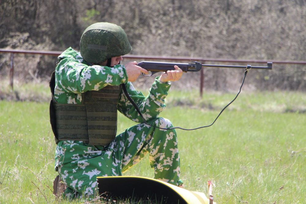На базе Мусиевского УВК, состоялся муниципальный этап Всероссийской военно-патриотической игры «Зарница 2.0». Данная возрождённая игра, на территории округа, проходит второй год На базе Мусиевского УВК, состоялся муниципальный этап Всероссийской военно-патриотической игры «Зарница 2.0». Данная возрождённая игра, на территории округа, проходит второй год
