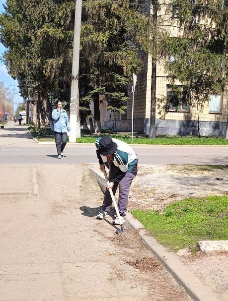 В рамках акции «Чистая Республика - 2025», в Марковке провели субботник В рамках акции «Чистая Республика - 2025», в Марковке провели субботник