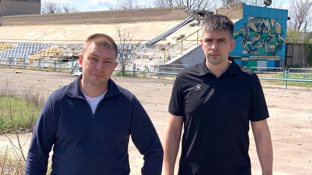 Евгений Шаталин: Провел рабочую встречу с Министром спорта Луганской Народной Республики Олегом Викторовичем Шеренешевым Евгений Шаталин: Провел рабочую встречу с Министром спорта Луганской Народной Республики Олегом Викторовичем Шеренешевым