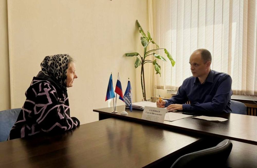 Сергей Соловьев: 7 апреля провёл личный приём жителей нашего города Сергей Соловьев: 7 апреля провёл личный приём жителей нашего города