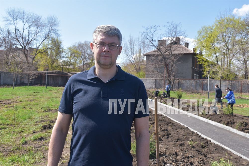 Алчевск присоединился к международной акции «Сад памяти» Алчевск присоединился к международной акции «Сад памяти»