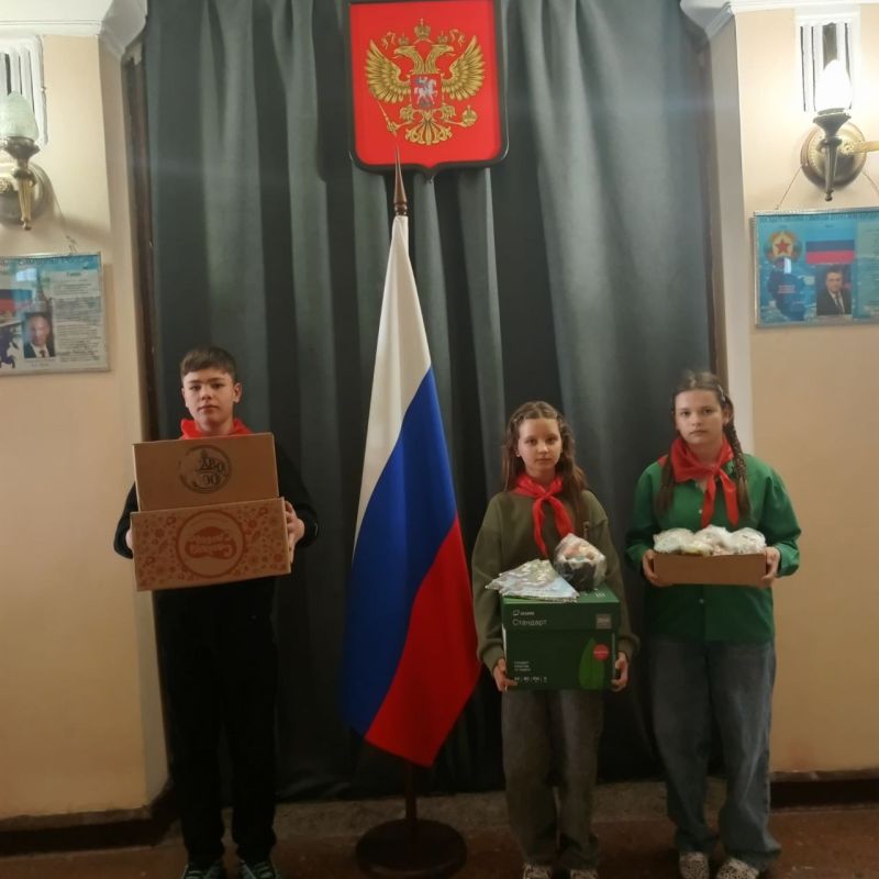 Школьники поселка Поречье приняли участие в акции «С нами Бог» Школьники поселка Поречье приняли участие в акции «С нами Бог»