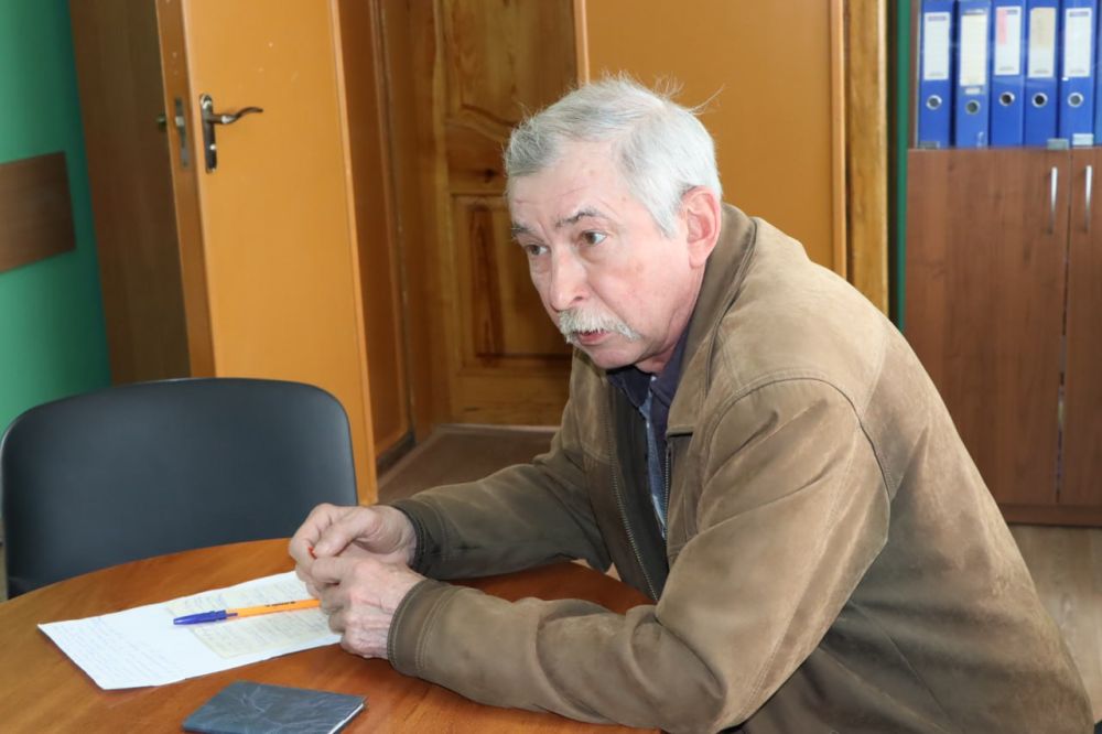 Евгений Бондарь: Продолжаем работу с обращениями жителей Лутугинщины Евгений Бондарь: Продолжаем работу с обращениями жителей Лутугинщины
