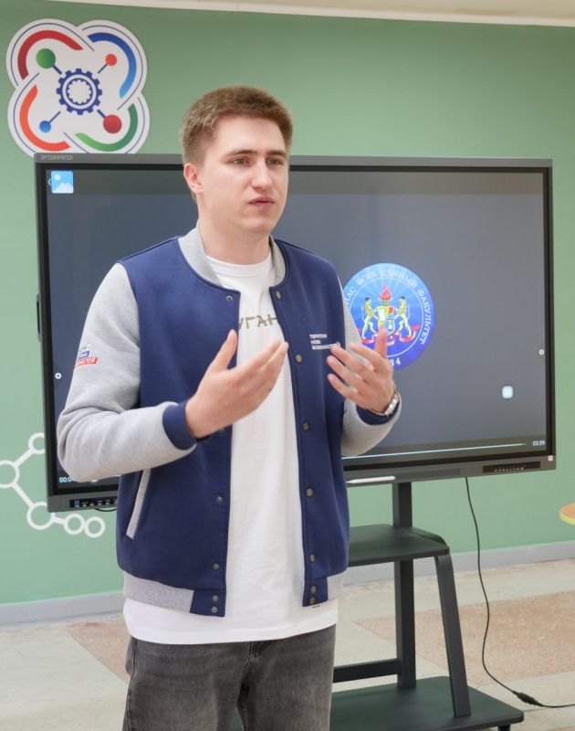 На базе #ЛГПУ 16 апреля состоялось профориентационное мероприятие в рамках проекта «Профпоток» На базе #ЛГПУ 16 апреля состоялось профориентационное мероприятие в рамках проекта «Профпоток»
